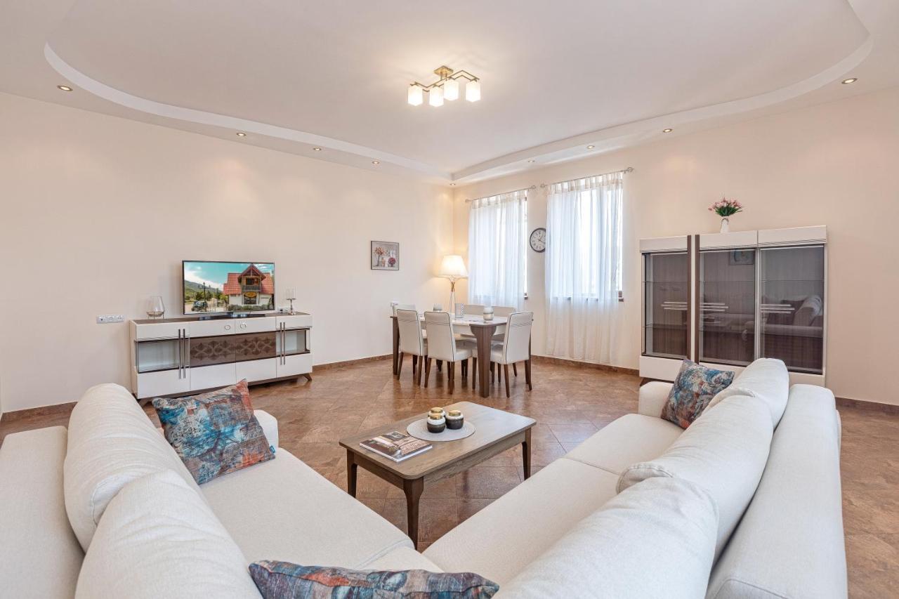 Stay Inn Apartments On Amiryan 4-6 Jerevan Eksteriør billede