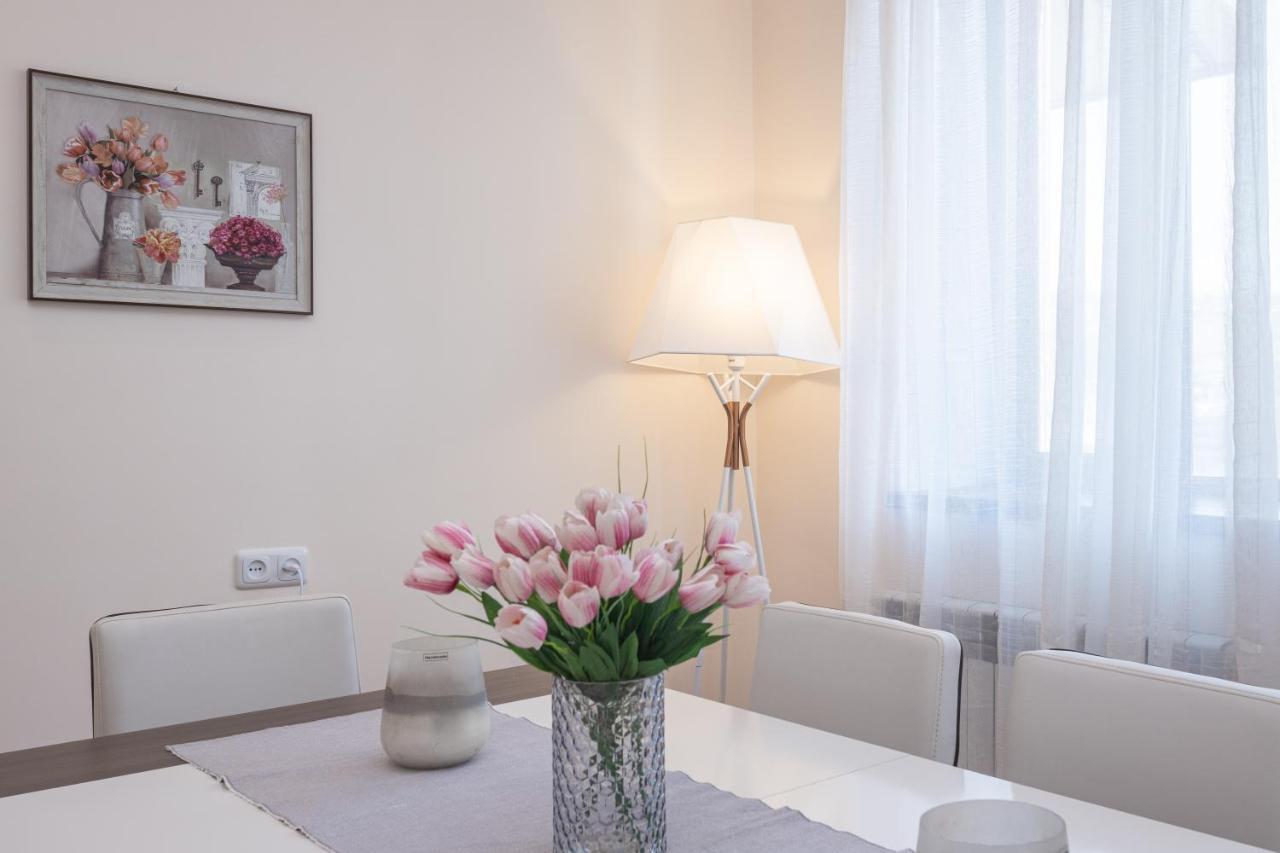 Stay Inn Apartments On Amiryan 4-6 Jerevan Eksteriør billede