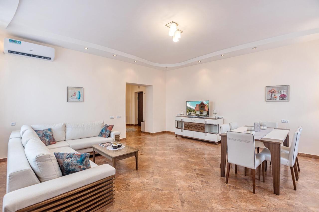 Stay Inn Apartments On Amiryan 4-6 Jerevan Eksteriør billede