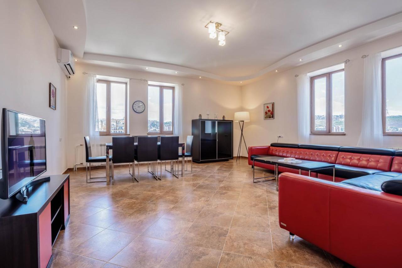 Stay Inn Apartments On Amiryan 4-6 Jerevan Eksteriør billede